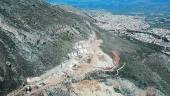 MONTE PÚBLICO. Vista aérea de la cantera de la Fuente de la Peña.
