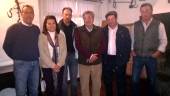 equipo. Sancho Dávila, con gafas, rodeado de los miembros de la junta directiva de la Asociación Ganaderos de Extensivo de Jaén.