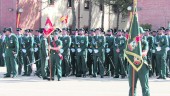FORMACIÓN. Alumnos de la Academia de la Guardia Civil de Baeza participan en su primer acto oficial por el Día del Pilar.