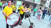 COMERCIO. Ambiente registrado en las calles, durante la celebración de la quinta edición de la “Shopping Night”.