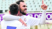 TANTO. Migue Montes celebra el gol que le dio la victoria al Real Jaén ante el Ciudad de Torredonjimeno.