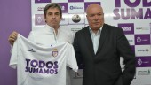 PRESENTACIÓN. El consejero delegado del Real Jaén, Andrés Rodríguez, junto con el nuevo técnico blanco, Andrés García Tébar.