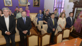 Minuto de silencio en el Pleno del Ayuntamiento de Jaén.