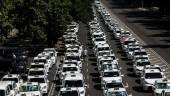 PARÓN INDEFINIDO. Los taxistas destacan que existe una buena voluntad del Gobierno pero no desconvocan la huelga.