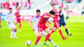 LUCHA. Vitu anotó dos goles la pasada campaña en los partidos con La Hoya Lorca y el San Roque de Lepe.