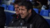 DEBUt. Jaime Molina, en el banquillo de Linarejos, ante el Almería B.