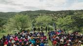 PARAJE SIN IGUAL. El público disfruta de la actuación del cuarteto de saxofones Fukio Ensemble en un rincón increíble.