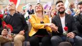 FAMILIA UNIDA. El ministro de Interior y candidato al Congreso de los Diputados, Fernando Grande Marlaska; la alcaldesa y candidata a la reelección en Baeza, Lola Marín, y el número uno de los socialistas al Congreso, Felipe Sicilia, en el acto de presentación de la candidatura a la Alcaldía de Baeza.