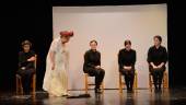 ESCENARIO. Varias actrices representan “La casa de Bernarda Alba” en el teatro Darymelia.