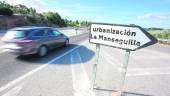 BARRIO. Acceso a La Manseguilla, en la carretera de Mancha Real. 