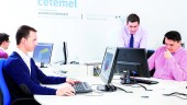 INNOVACIÓN. Personal de Cetemet trabaja en el nuevo departamento especializado en Industria 4.0.