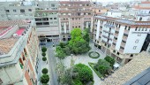PANORÁMICA. Vista de la Plaza Deán Mazas, desde la terraza del Hotel Xauen. 