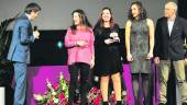 retransmisión. Fernando Díaz de la Guardia, Ada Bernal, Manuela Romero, Sara Serrat y Antonio Toledo. 