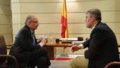 TRAYECTORIA. El exministro Cristóbal Montoro y José Enrique Fernández de Moya. 