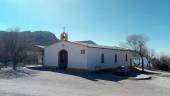 EN PLENA SIERRA. La ermita de San Isidro se levanta sobre el terreno que, en su día, donara el jamilenudo Manuel Vela Liébana, un lugar que se llena de devotos y romeros en honor del patrón de los agricultores.