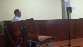 EL 12 DE MARZO. Pedro Ángel R. A., sentado en el banquillo, durante el juicio celebrado en la Audiencia Provincial.