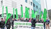 MOVILIZACIÓN. Protesta de CSIF en el centro de Salud del Bulevar.