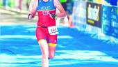 LLEGADA. Isabel María Merlo entra victoriosa a la meta.