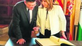 encuentro. Ximo Puig y Susana Díaz coiciden en Valencia. 