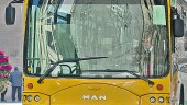 TRÁFICO. Un bus de la Línea 18, cuando aún pasaba por la Plaza de Santa María.