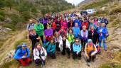 FOTO DE FAMILIA. Participantes en la primera edición del encuentro, en el que se inscribieron 66 personas en las dos rutas.