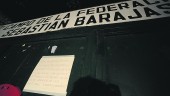 medidas. Cartel, en la puerta del “Sebastián Barajas”, avisando del cierre de las instalaciones 