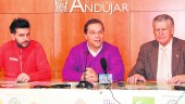 PRESENTACIÓN. Sergio García, Francisco Huertas y Manuel Luna explican los detalles de la iniciativa. 