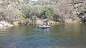 RASTREO. La Guardia Civil busca en el pantano del Jándula.