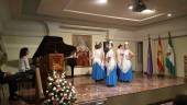 ARTE. Lucía Espinosa, al piano, y alumnas de la Escuela de Danza de Raquel Damas. 