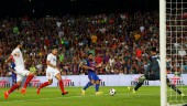 Arda Turan marca el primer tanto del FC Barcelona ante el Sevilla.