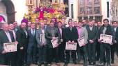 RECUERDO. Promitentes homenajeados en el Camarín de Jesús.