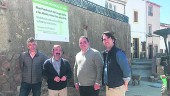 ejecución integral. Emilio Torres, José Castro, Víctor Torres y Carlos Melero visitan el estado de las obras.