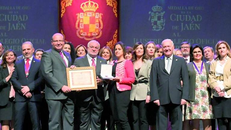 Medalla de Oro de la ciudad para los que “salvan vidas”