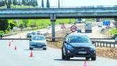 PRECAUCIÓN. Carril reversible habilitado por la Guardia Civil a la altura de Bailén y que no llegó a ser utilizado debido a que no fue necesario.