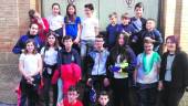 JÓVENES PARTICIPANTES. Alumnos del Club de Ajedrez Amigos del Tablero de Huelma, en la ciudad de Jaén.