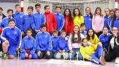 RECONOCIMIENTO. Jugadores del CH Alcalá que han participado en el Campeonato de Andalucía de hockey sala.