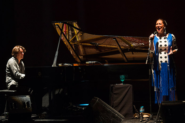 <span style=text-transform:uppercase>Sentimiento</span><i>. Recital de Marina Heredia y Dorantes, en la última edición del festival SUMA Flamenca de Madrid.</i>