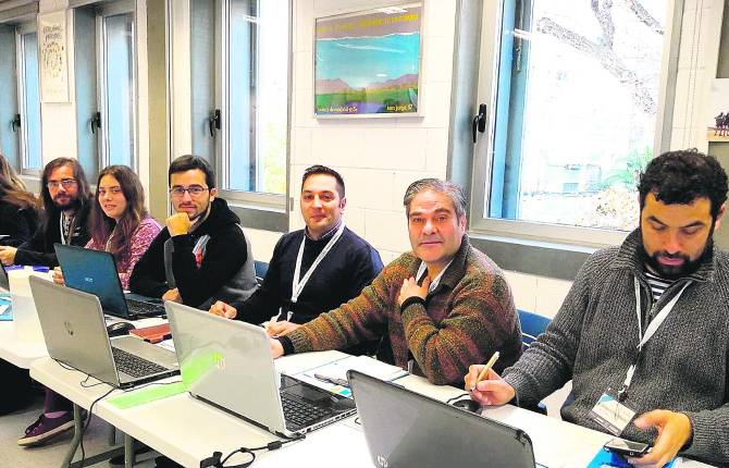 AVANCE. Componentes de Ameco durante las jornadas de formaciÃ³n del Proyecto Reconoce en Madrid. 