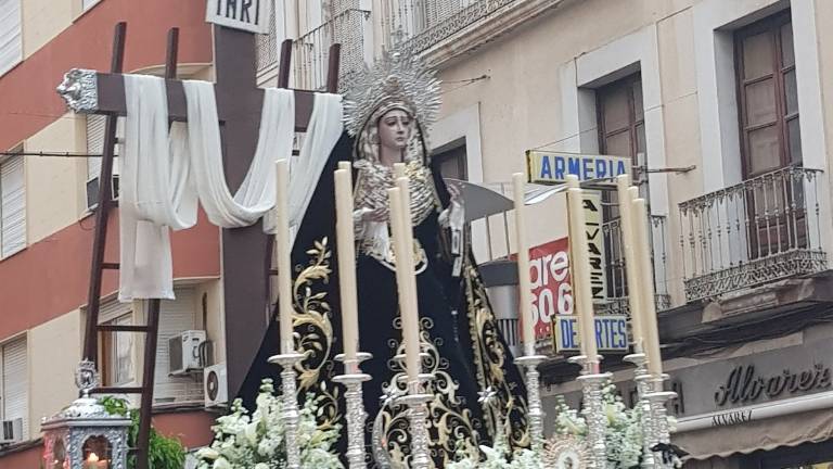 Un Viernes Santo interrumpido