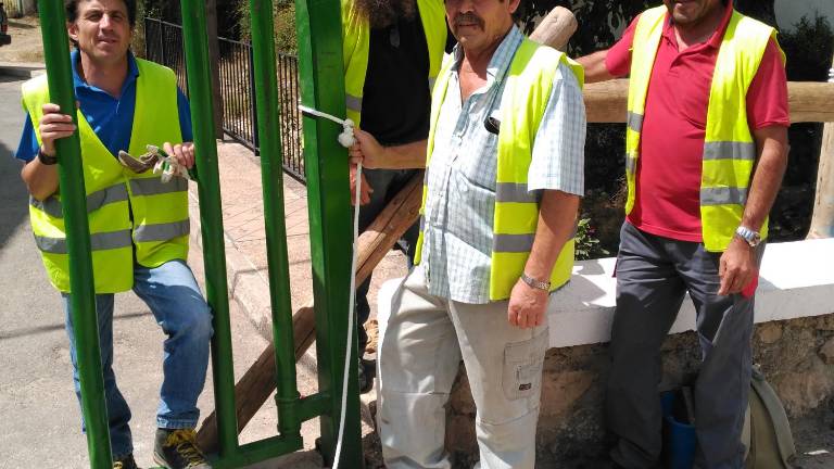 Faenas de diversión en Pontones