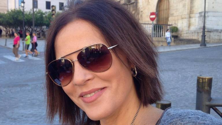 Lola Jiménez Rísquez, 49 años