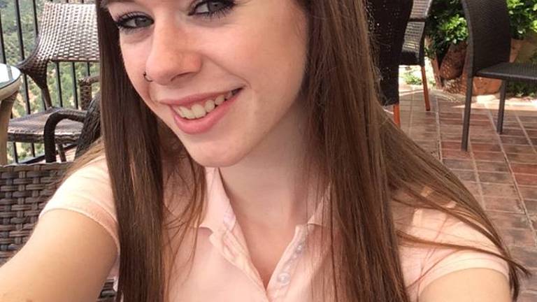 Raquel, 19 años