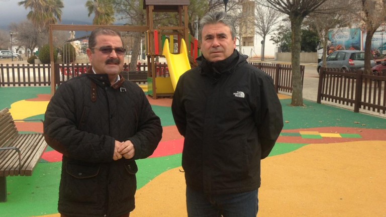Remodelación de las instalaciones del parque infantil de Puente de Génave
