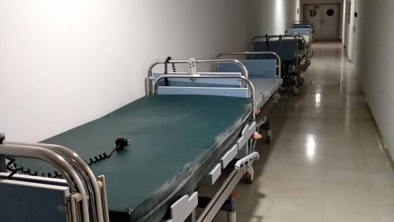 CSIF denuncia la falta de personal de limpieza y el deterioro del Hospital