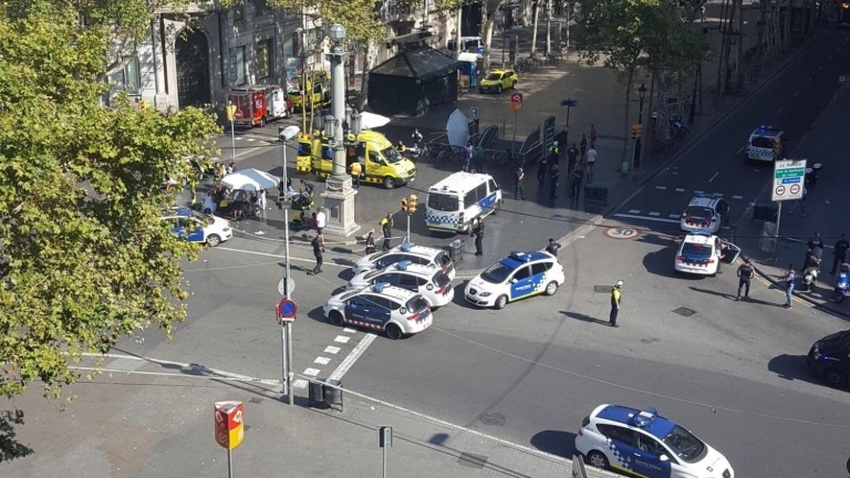 Al menos 13 muertos y unos 100 heridos en La Rambla de Barcelona