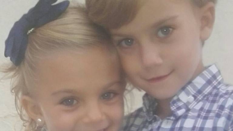 Nerea y Alejandro Jiménez Navarro, 6