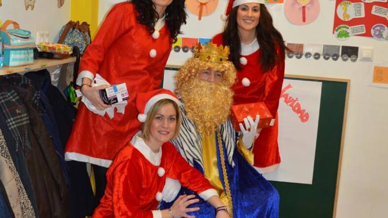 El Rey Gaspar visita la escuela Patín