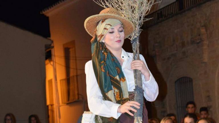 Moda de las aceituneras desde la etapa de los iberos