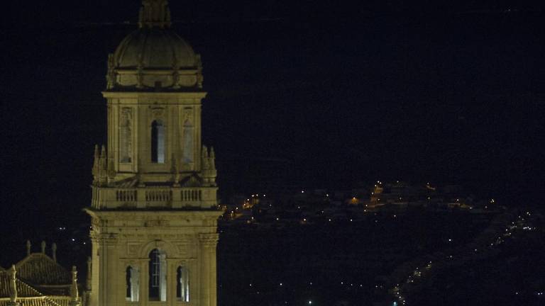 La Luna más brillante y literaria