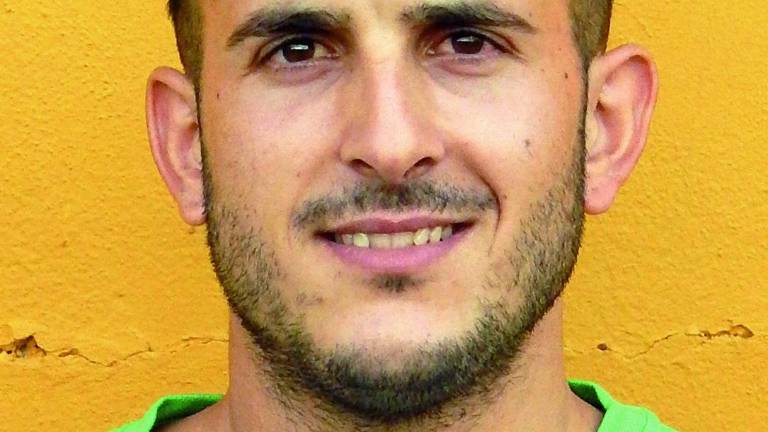 El Mancha Real defiende el liderato en Maracena